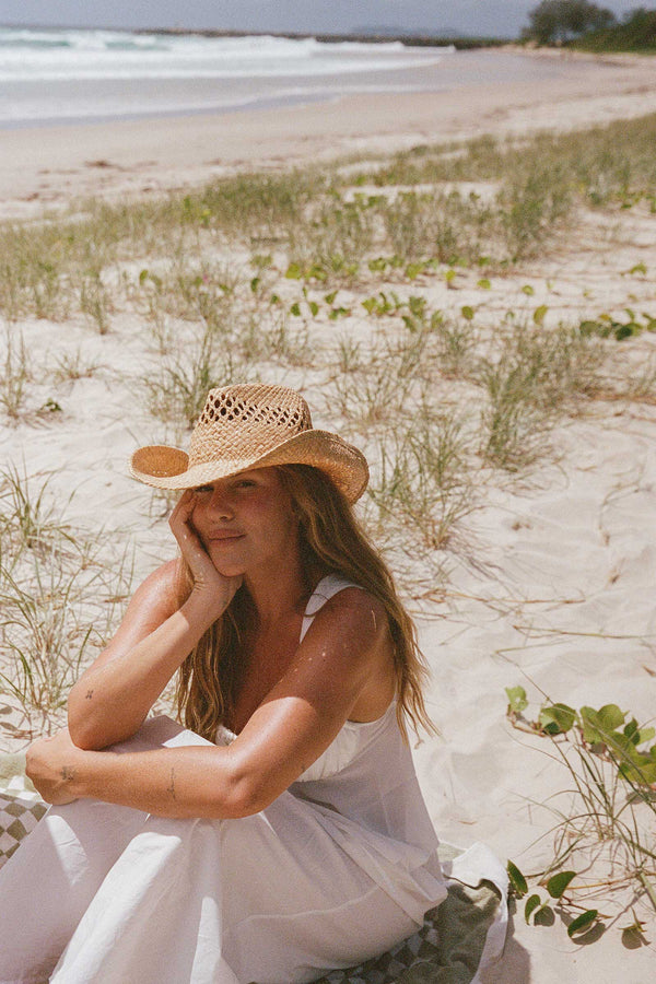 Womens The Desert Cowboy - Straw Fedora Hat in Natural