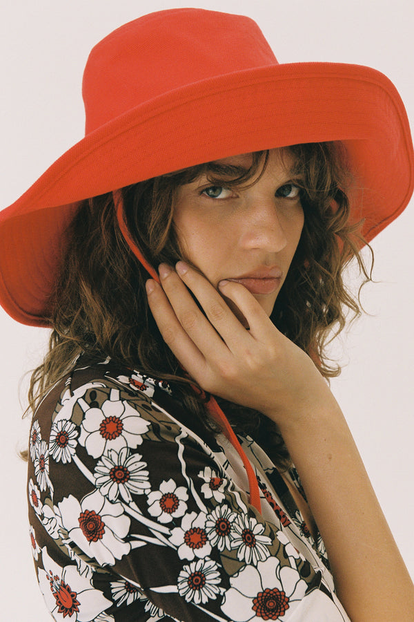 Holiday Bucket - Flame