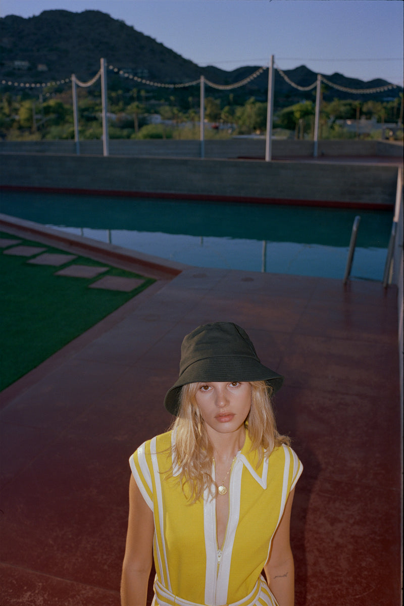 Black Wave Bucket Hat